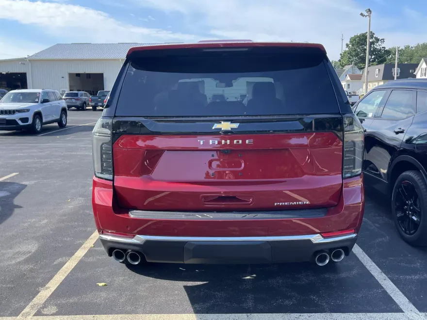 2025 Chevrolet Tahoe Premier photo 1
