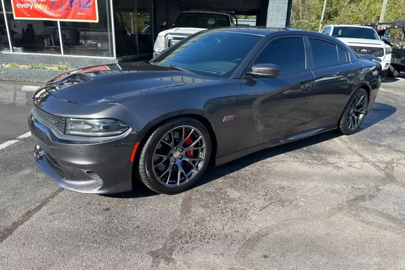 2016 Dodge Charger SRT8 392 photo 1
