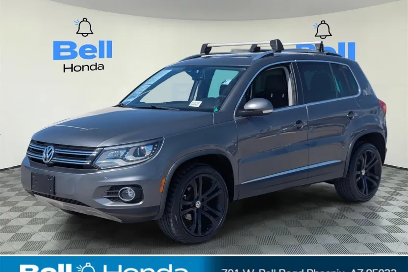 2017 Volkswagen Tiguan SEL photo 1