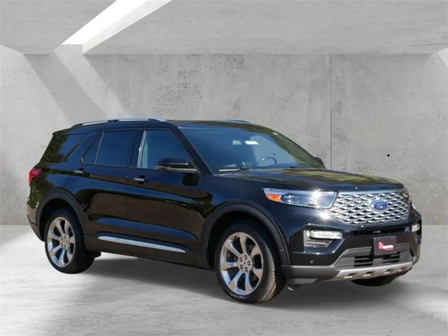 2020 Ford Explorer Platinum photo 1
