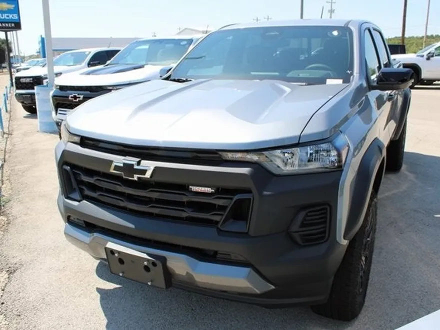 2026 Chevrolet Colorado Trail Boss photo 1
