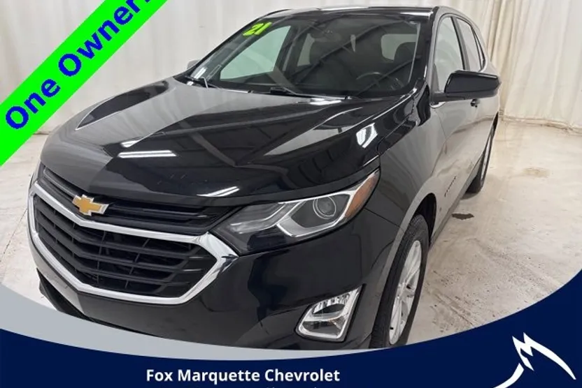2021 Chevrolet Equinox LT photo 1