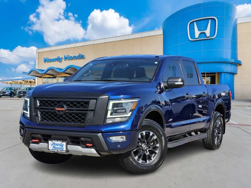 2021 Nissan Titan PRO-4X photo 1