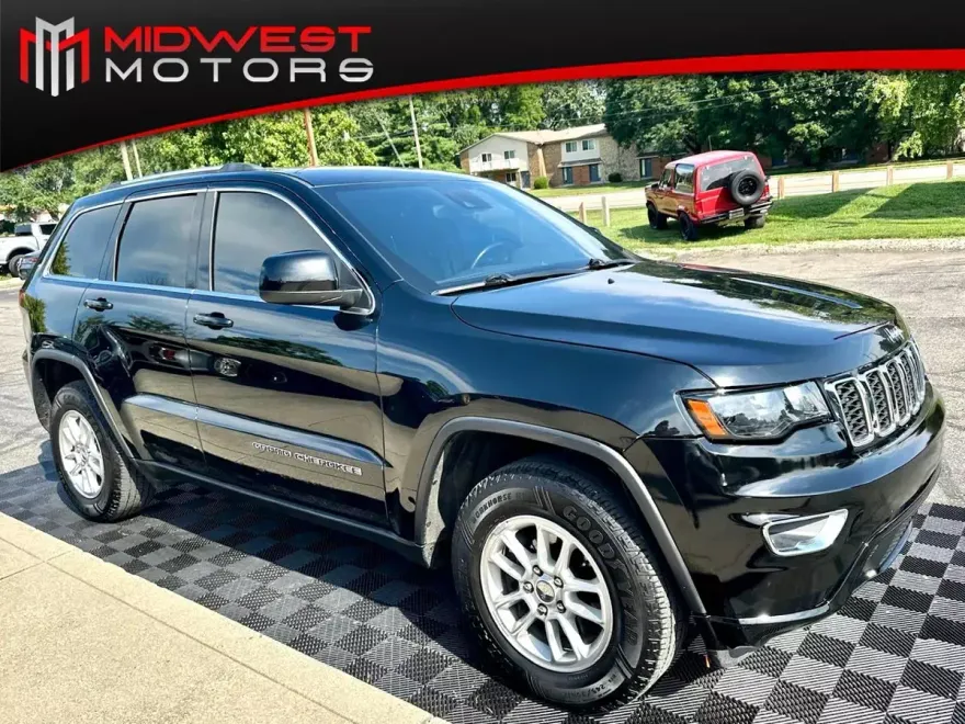 2020 Jeep Grand Cherokee Altitude photo 1