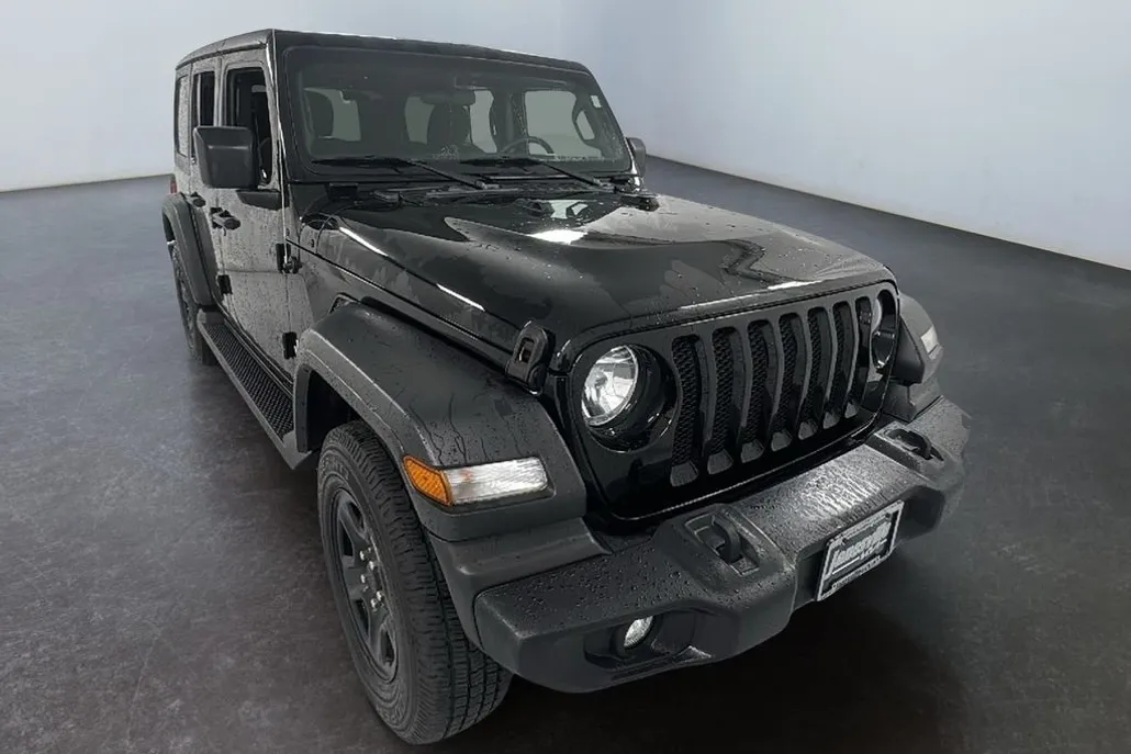 2021 Jeep Wrangler Unlimited Sport photo 1