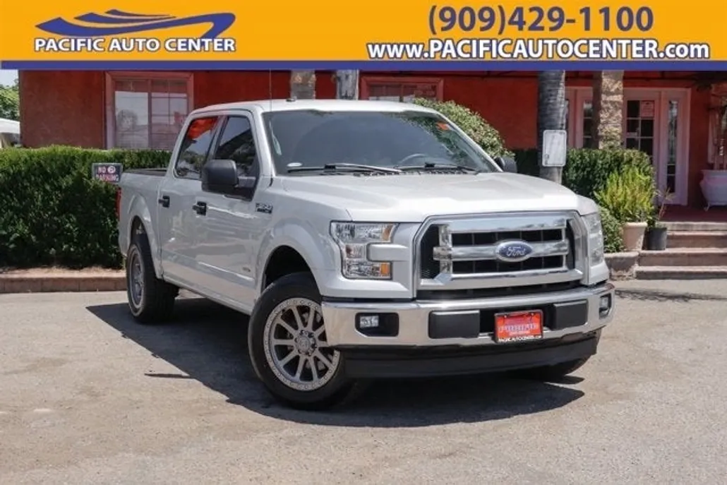 2017 Ford F-150 XLT photo 1