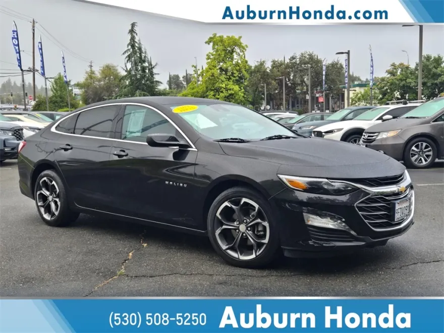 2022 Chevrolet Malibu 1LT photo 1