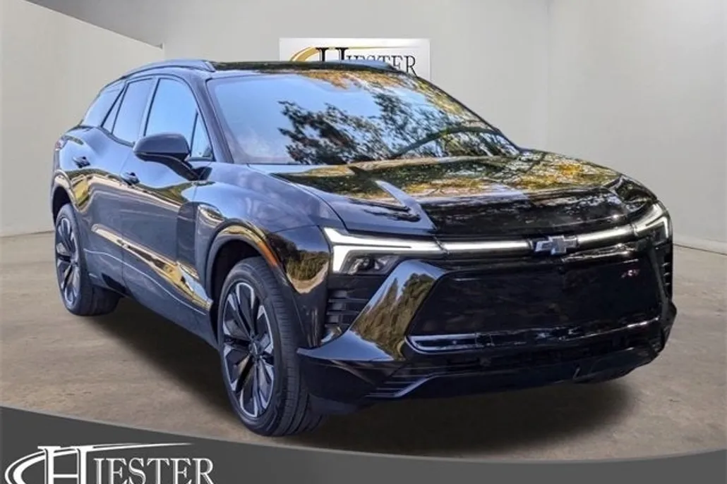 2025 Chevrolet Blazer EV RS photo 1