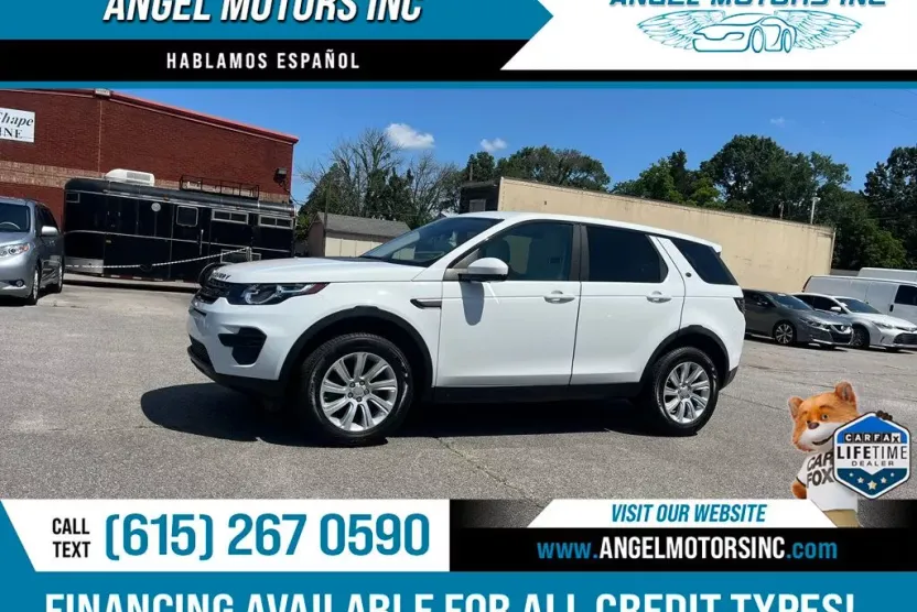 2019 Land Rover Discovery Sport SE photo 1