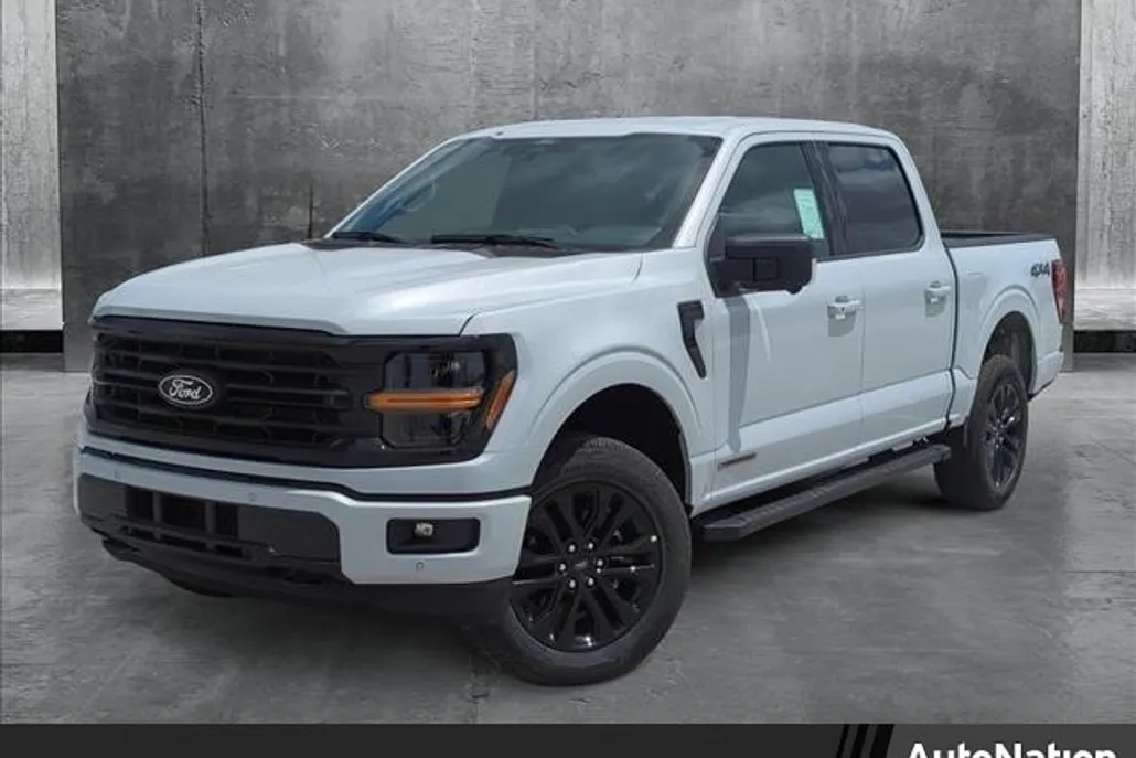 2025 Ford F-150 XLT photo 1