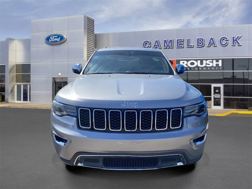 2019 Jeep Grand Cherokee Limited photo 1
