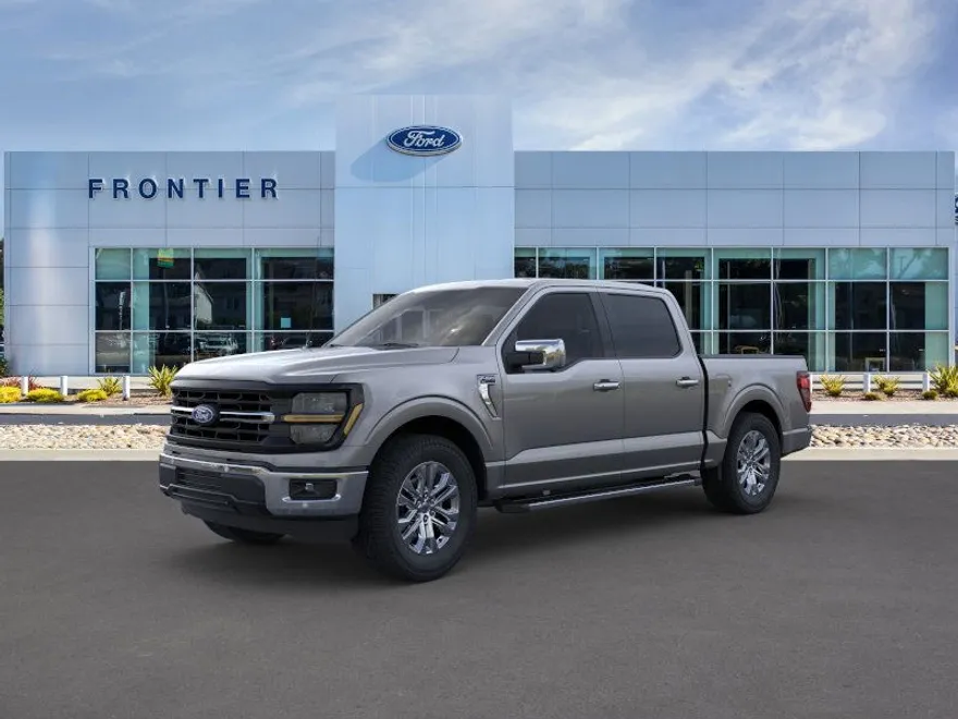 2025 Ford F-150 XLT photo 1