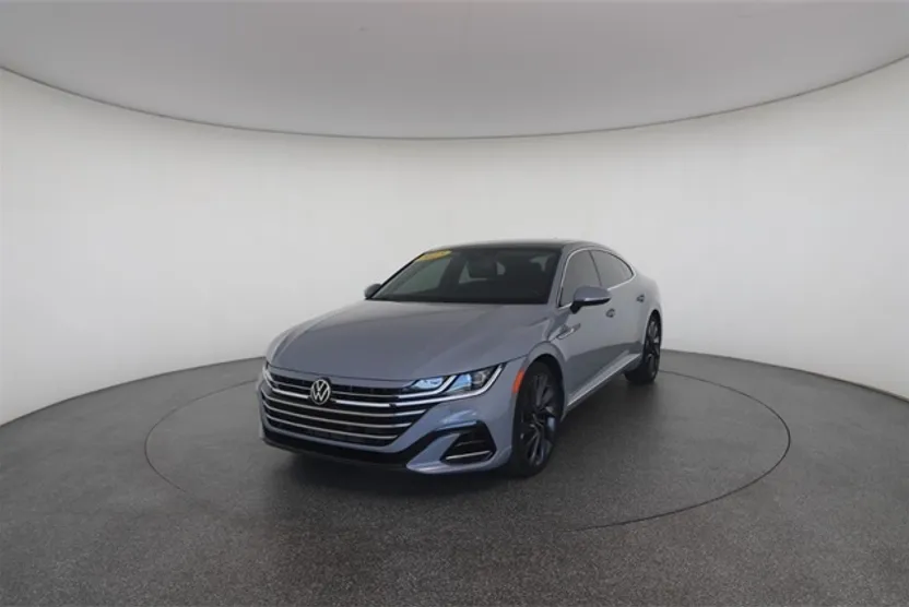 2023 Volkswagen Arteon SEL R-Line photo 1