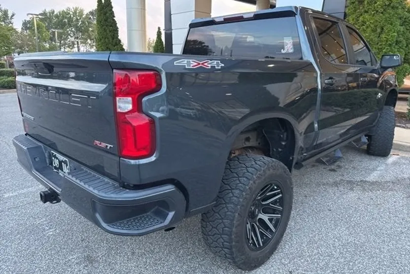 2020 Chevrolet Silverado 1500 RST photo 1
