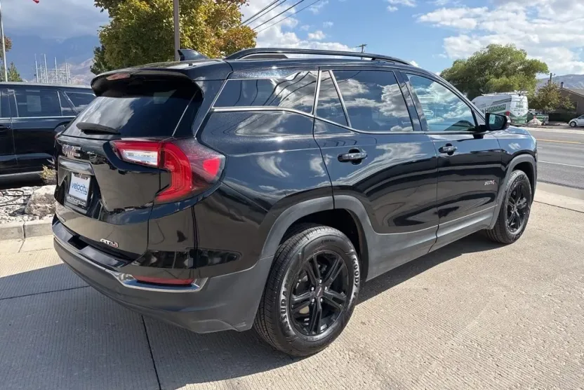 2023 Gmc Terrain AT4 photo 1