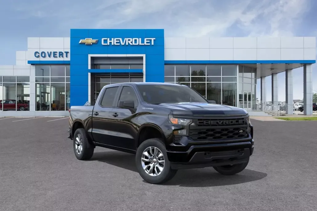 2025 Chevrolet Silverado 1500 Custom photo 1