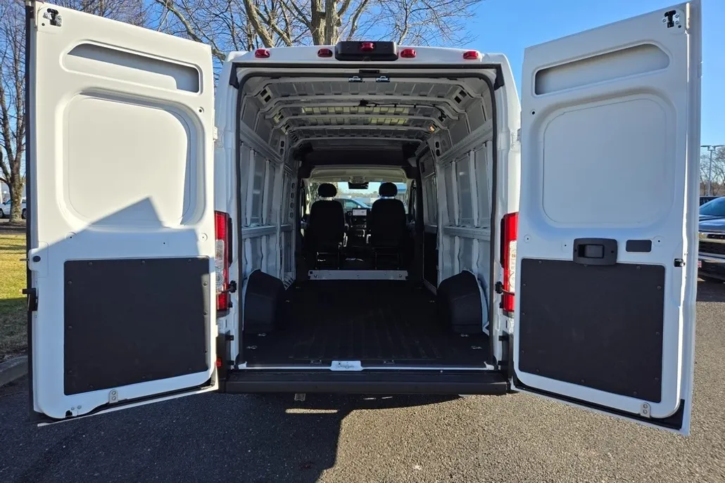2024 Ram ProMaster 3500 photo 1