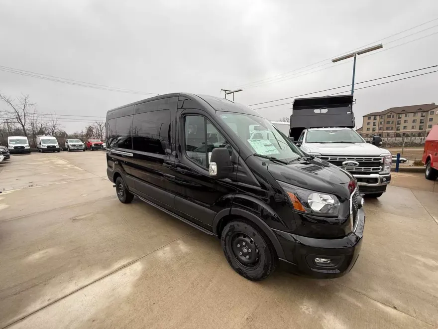 2024 Ford Transit Passenger XLT photo 1