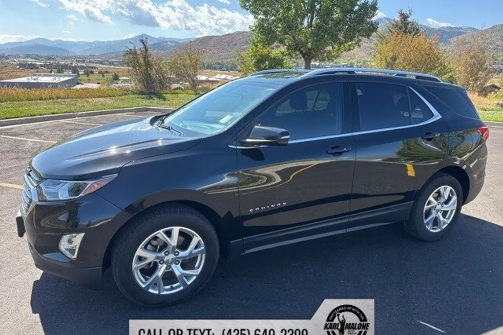 2019 Chevrolet Equinox LT photo 1