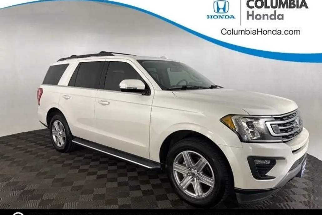 2019 Ford Expedition XLT photo 1
