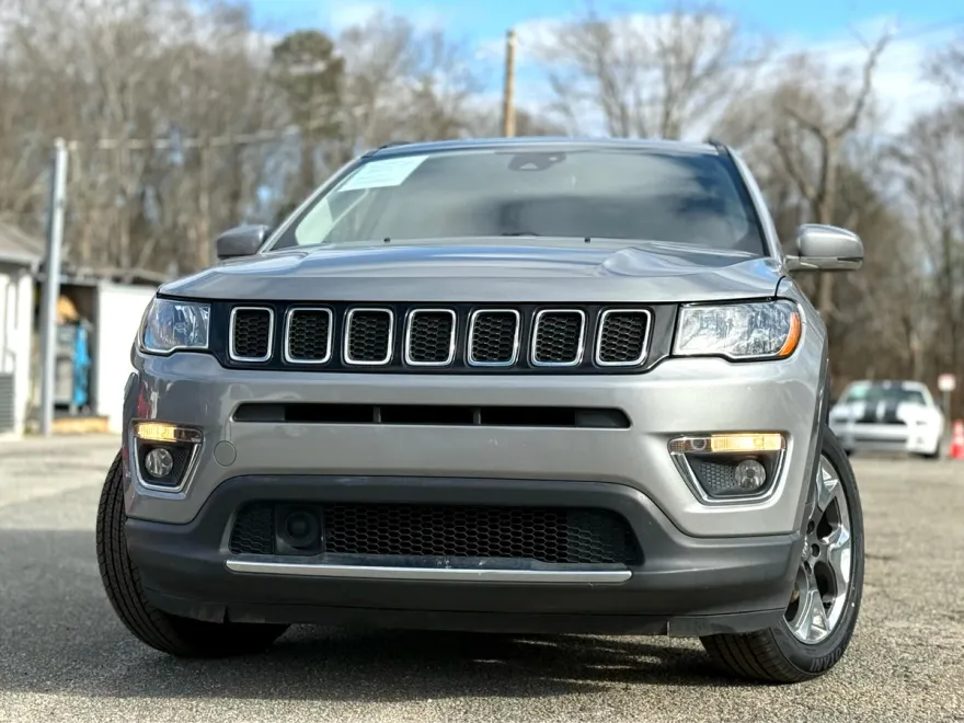 2021 Jeep Compass Limited photo 1