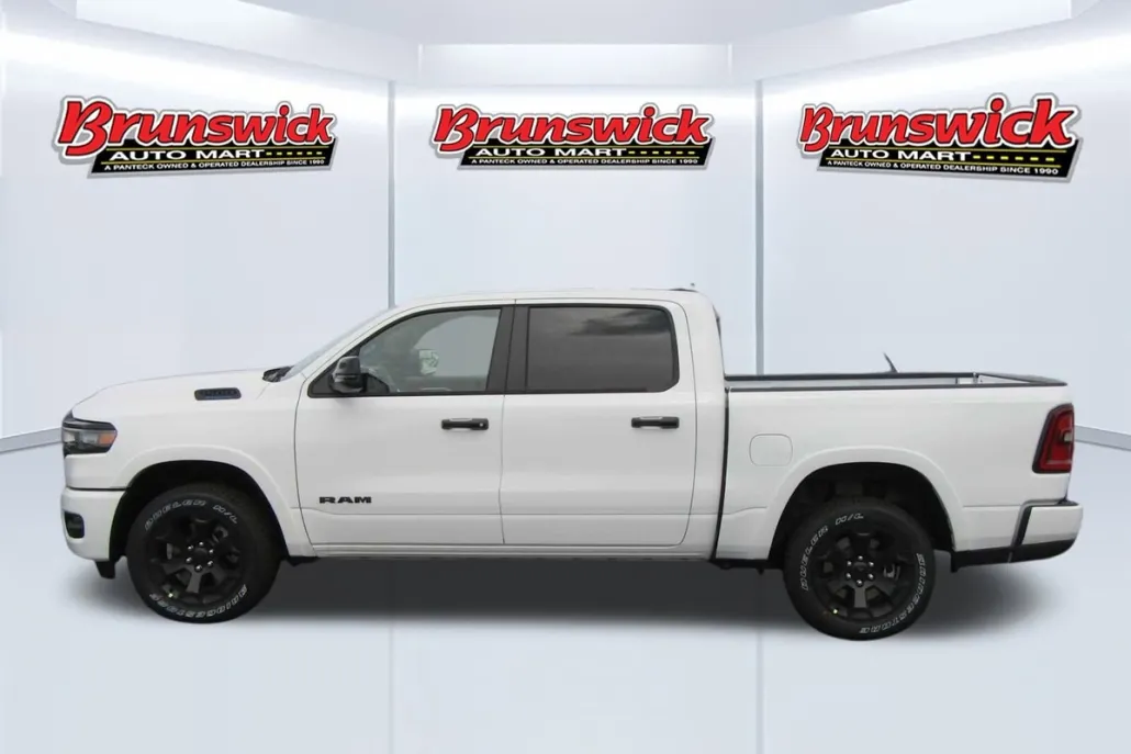 2025 Ram 1500 Big Horn photo 1