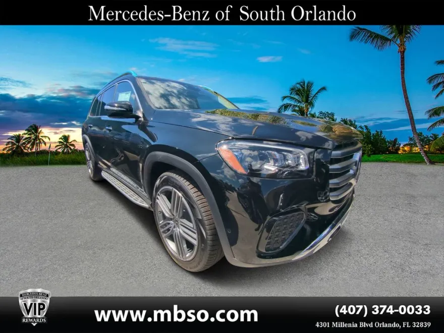 2026 Mercedes Benz GLS 450 4MATIC photo 1