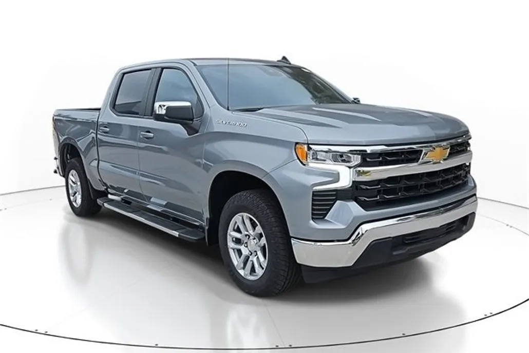 2025 Chevrolet Silverado 1500 LT photo 1