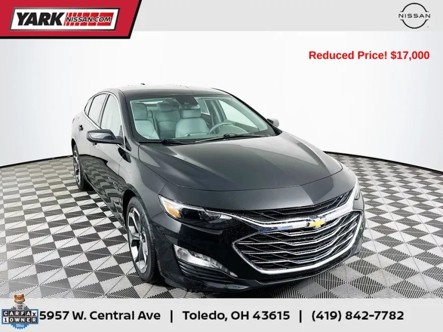 2023 Chevrolet Malibu 1LT photo 1