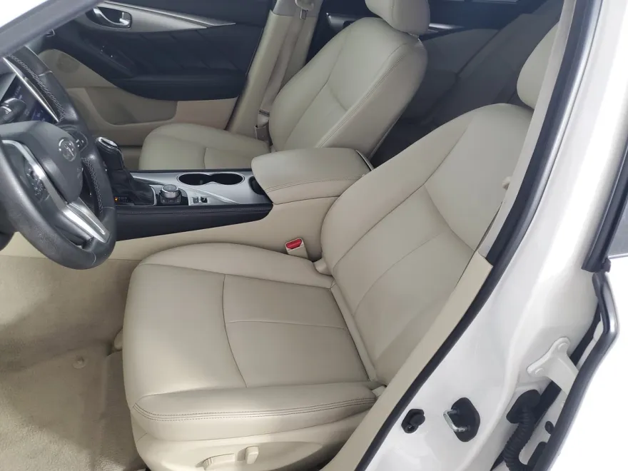 2019 Infiniti Q50 3.0t LUXE photo 1