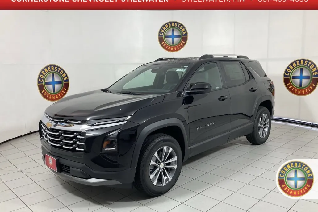 2026 Chevrolet Equinox LT photo 1
