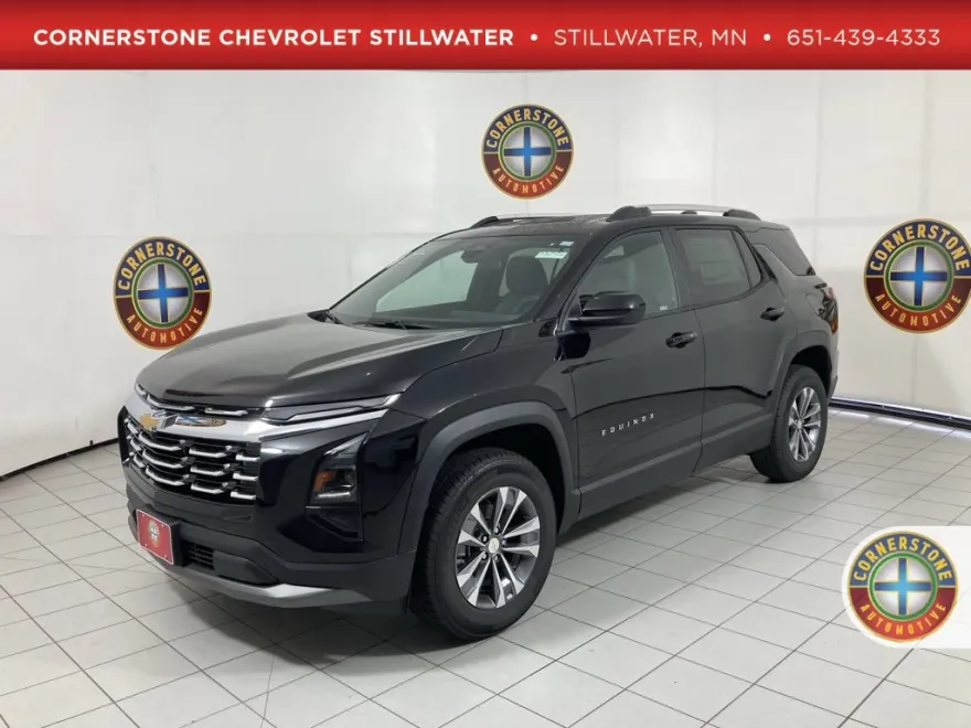 2026 Chevrolet Equinox LT photo 1