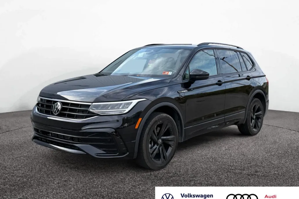 2023 Volkswagen Tiguan SE R-Line Black photo 1