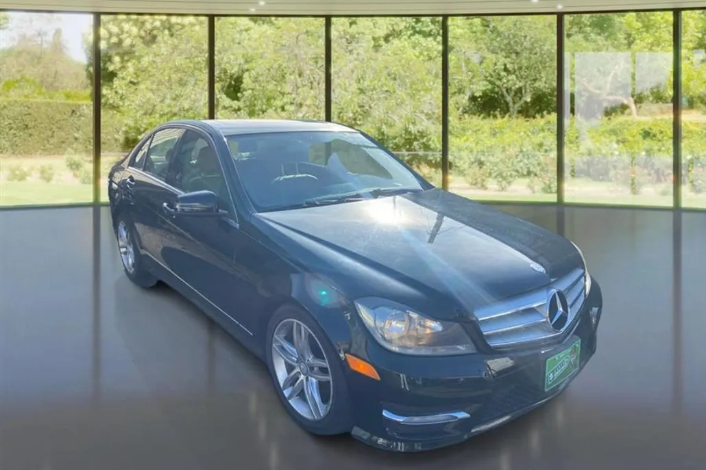 2012 Mercedes Benz C 300 Sport 4MATIC photo 1
