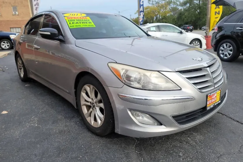 2013 Hyundai Genesis 3.8 photo 1