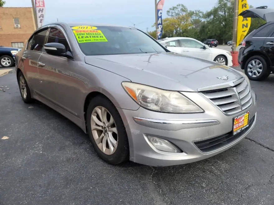 2013 Hyundai Genesis 3.8 photo 1