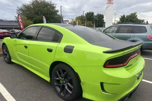 2019 Dodge Charger R/T photo 2