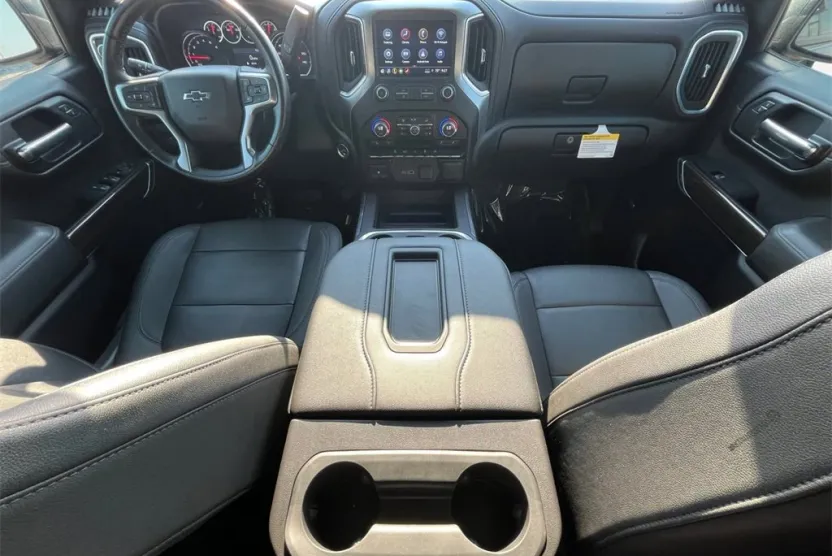 2022 Chevrolet Silverado 1500 LT Trail Boss photo 1