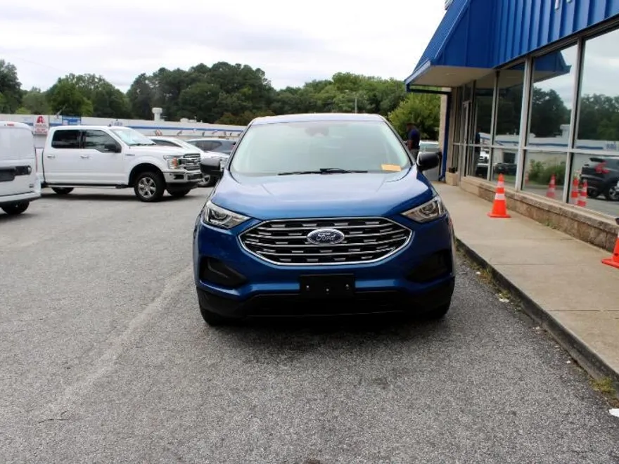 2021 Ford Edge SE photo 1