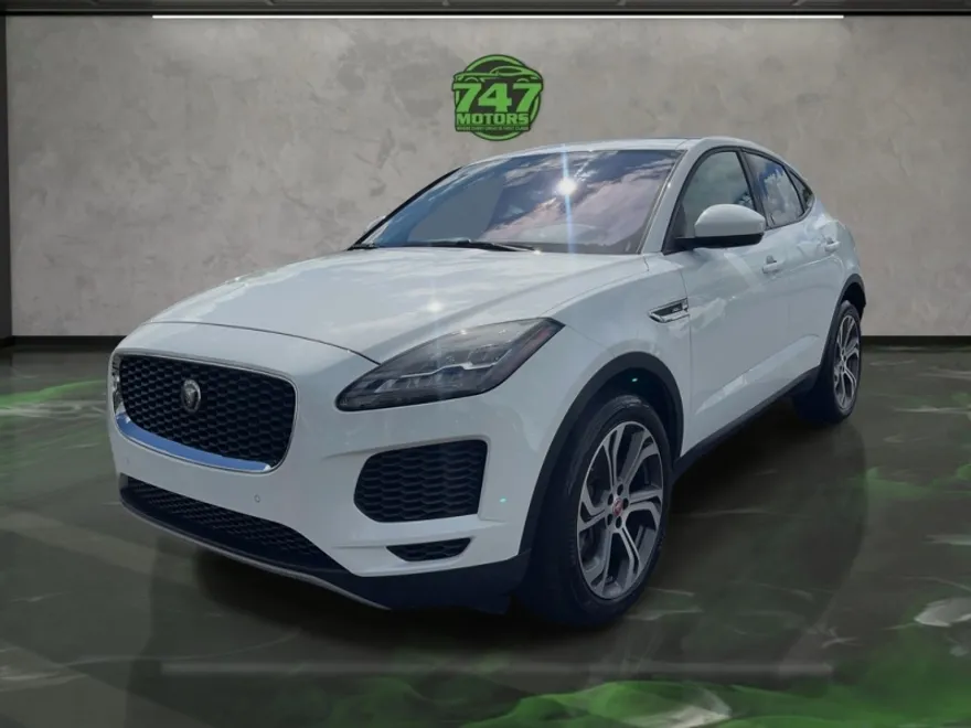 2020 Jaguar E-PACE SE photo 1