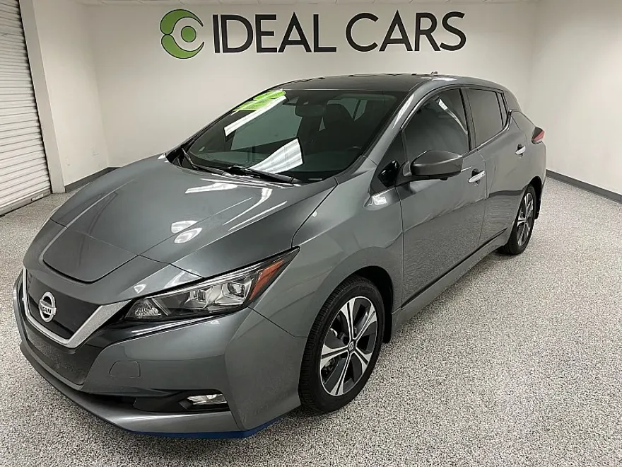 2020 Nissan Leaf SV Plus photo 1