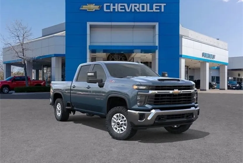 2026 Chevrolet Silverado 2500HD LT photo 1