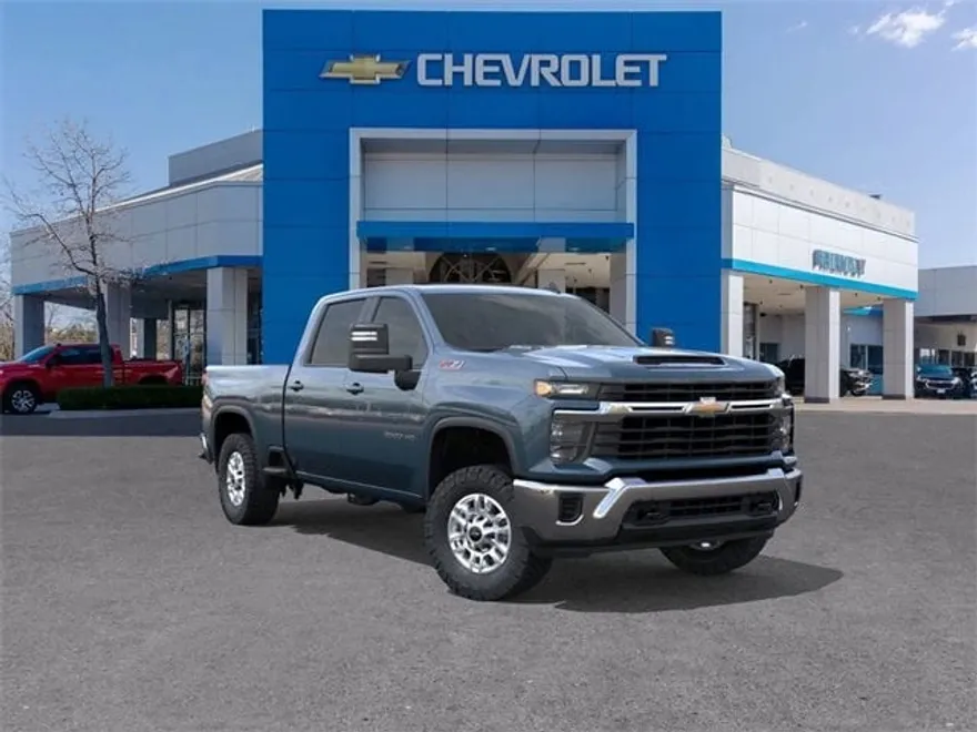 2026 Chevrolet Silverado 2500HD LT photo 1