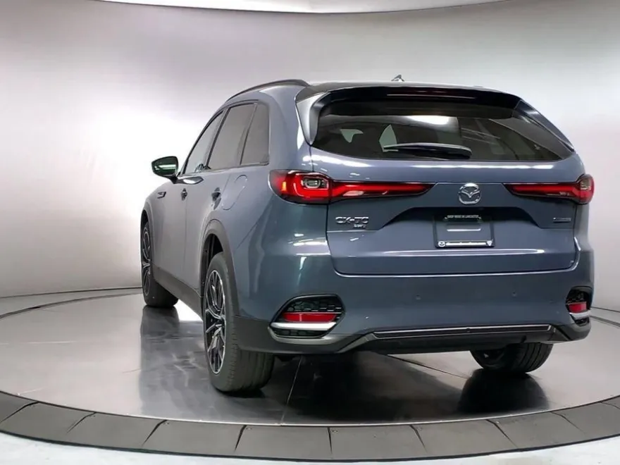 2025 Mazda CX-70 Plug-in Hybrid Premium photo 7