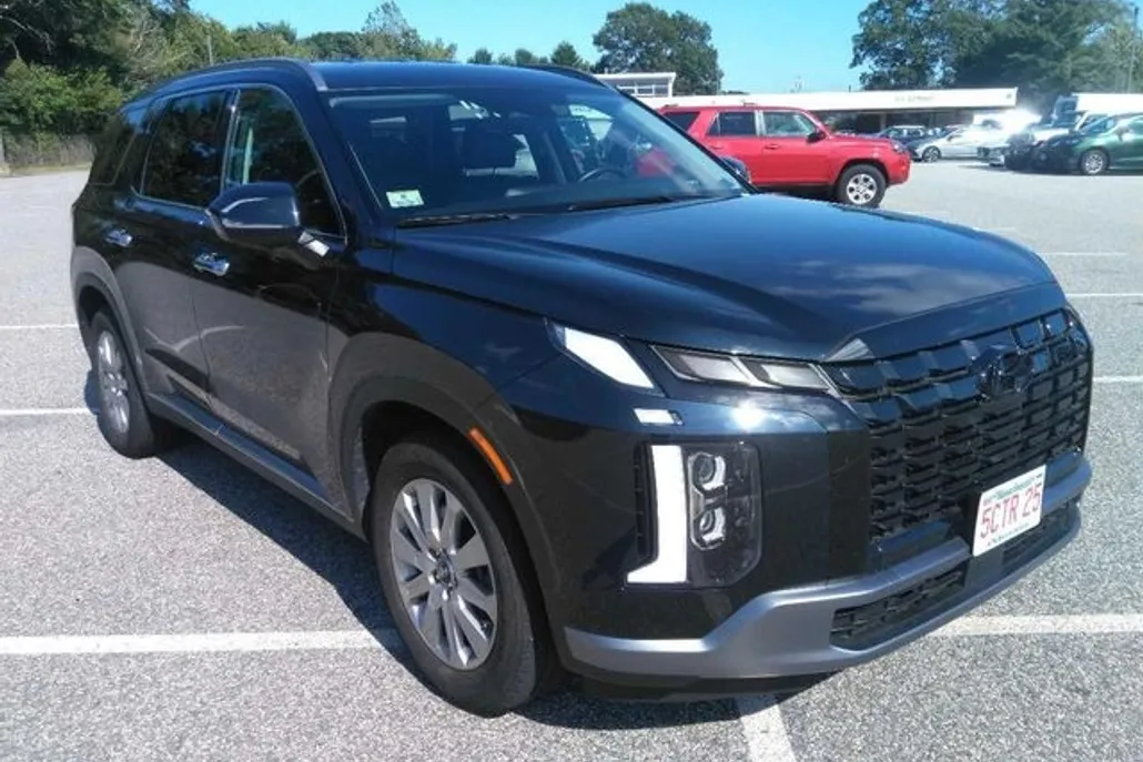 2025 Hyundai Palisade SEL photo 1