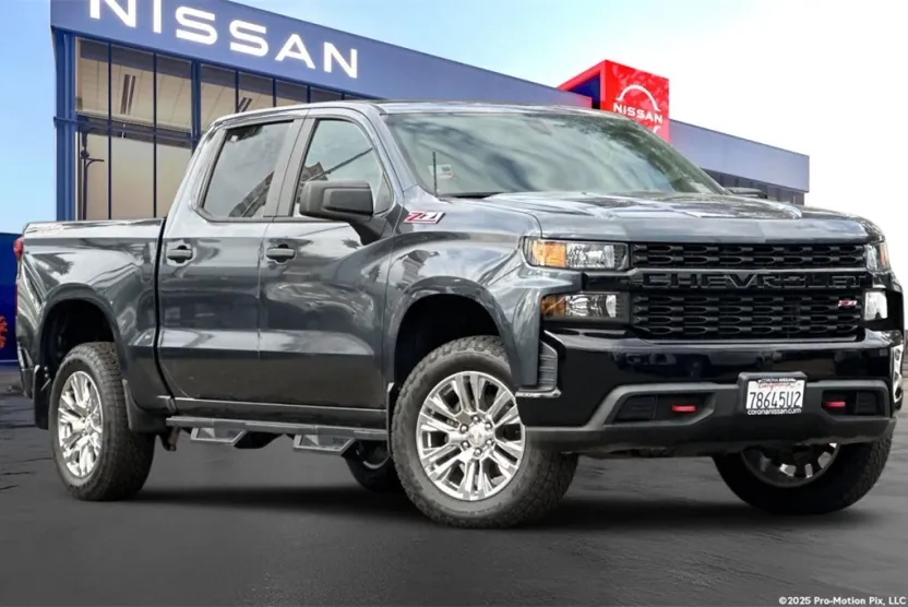 2019 Chevrolet Silverado 1500 Custom Trail Boss photo 1