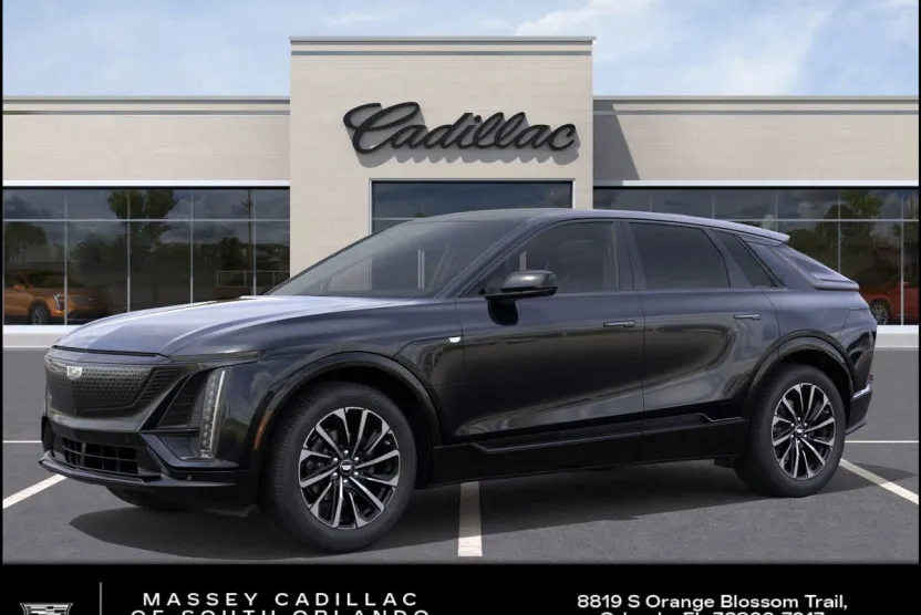 2025 Cadillac Lyriq Sport photo 1