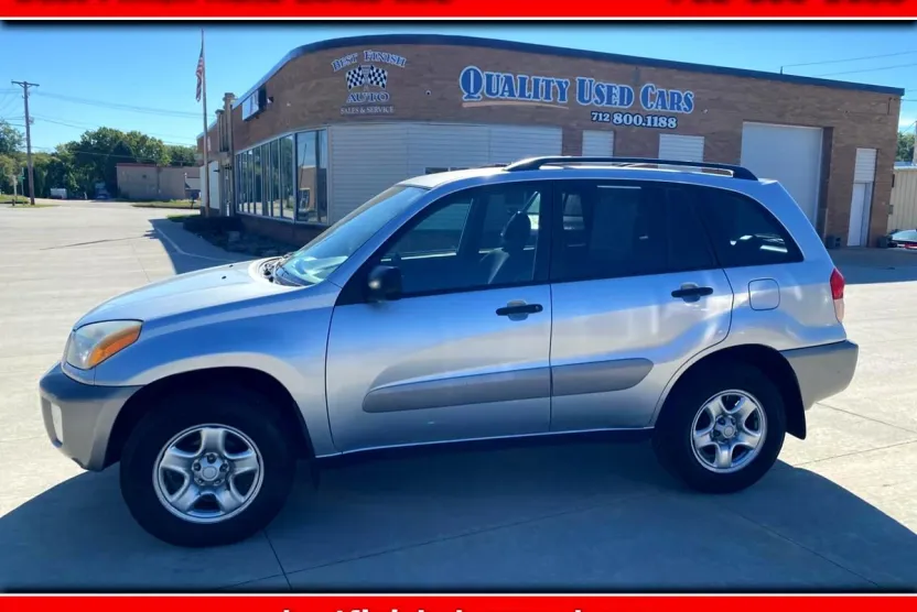 2002 Toyota RAV4 photo 1