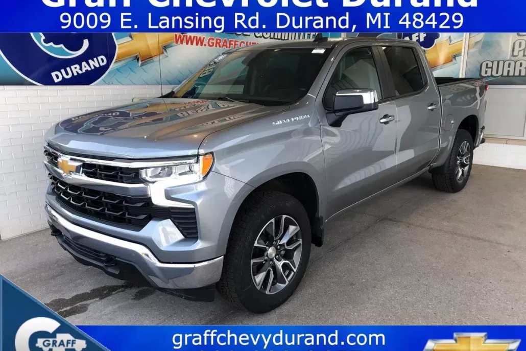 2024 Chevrolet Silverado 1500 LT photo 1
