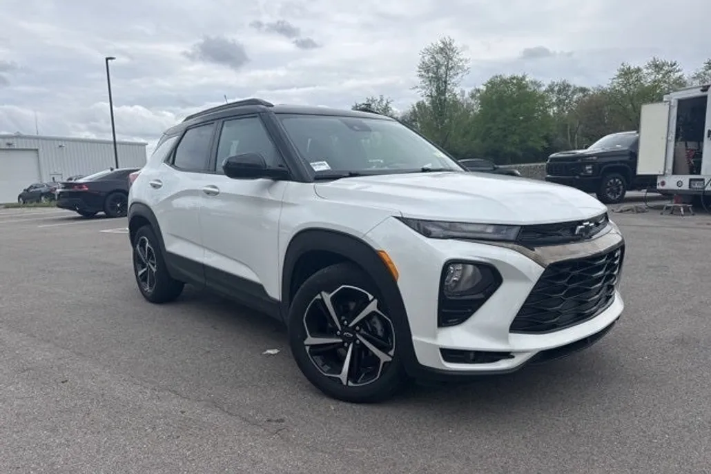 2021 Chevrolet Trailblazer RS photo 1